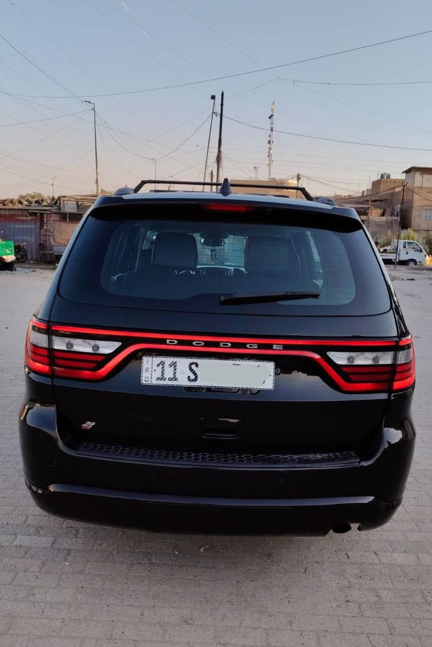 دورنكو موديل ٢٠٢٠ وأرد أمريكي حادث جاملغ خلفي وباب اليمنة الخلفي وبيهة صبغ حزام اثر طخطخات مكفولة من ضربة لقوية ولكص مكينة ٦ سلندر ٣٦٠٠ ٧ راكب ٣قطع تبريد كشنات سياحي وجلد وكهرباء تحكمات جهات حاكية حساس خلفي شاشة كامرة دوارة بصمة تشغيل وبصمت ابواب وبيهة مواصفات اكثر مكينة وكير خير من الله صدر امامي وخلفي جدد تبريد ثلج تخم تايرات جدد كهربائيات كلهة شغالة سياره جاهزه من كل شي اي نقص مابيهة رقم بغداد الدولي الجديد سعر ١٧٥ وبيهة مجال للشراي للستفسار*********** عنوان بغداد البلديات
