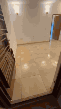 شقة الإيجار طابق الاول غرف نوم وصاله ومطبخ وحمام (اليرموك خلف مستشفى س...