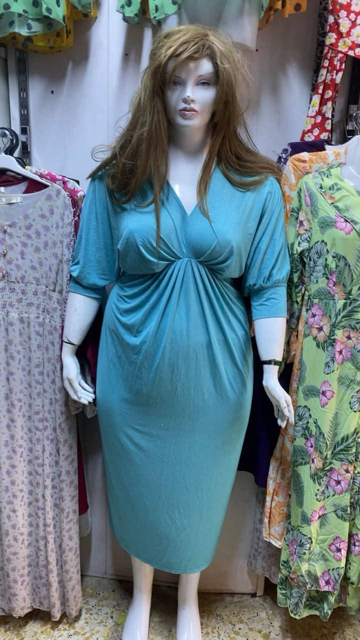 سلام عليكم ٣ملكانات للبيع
وحده لانجري سفنج. لبست بنطرون 
وثنين عضم حركات كامله للستفسار مراسله الصفحه او ***********
