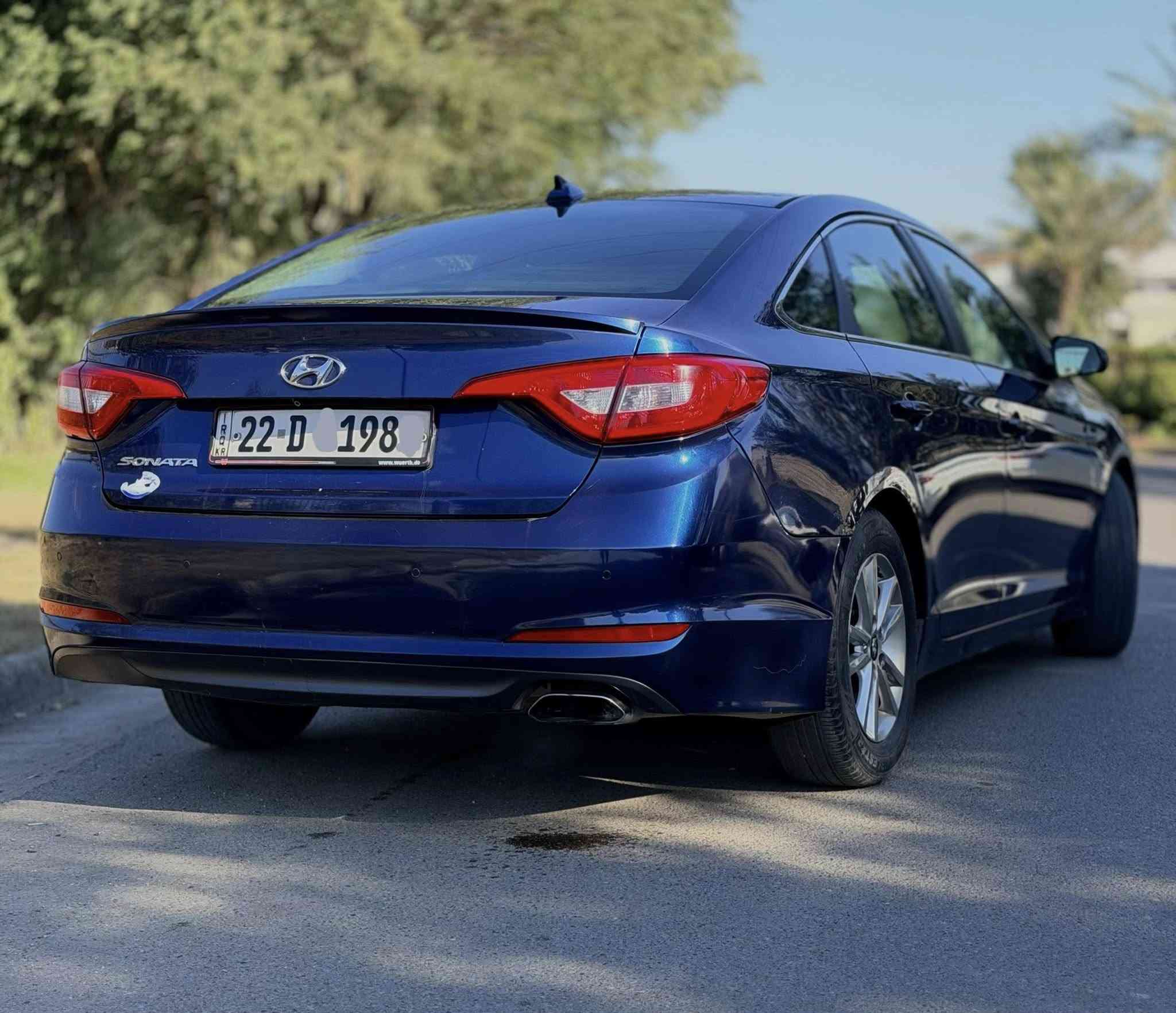 السلام عليكم
سوناتا موديل 2016 وارد امريكي
بدون ايرباك .. حادث جداً بسيط مكفولة من اي حادث
عدا حادثها الي بأمريكا مبدل جاملج بلادي والبنيد نفسه معدل وبيها طخة كلش بسيطة بالهلال الي فوك التاير الخلفي الباقي كلشي مكفول محرك ، كير ، تدفئة ، تبريد ، كهربائيات ، صدر ، كشر ، غرفه
مواصفات معروفة 
شاشة كبيرة
مدخل سي دي ،، اواكس ،، يو اس بي
شاشة اعطال واوبشنات 
تحكم ستيرن
تنبيه دوران ستيرن
مثبت سرعة
حساسات خلفية 
حساسات اطارات 
حساس فتح بيبان وبنيد وجنطة بالشاشة 
رقمها اربيل السيارة بأسمي تاخذها ثاني يوم نروح نحول
السيارة ماشية 106 الف ميل
سعر السيارة 140 ورقة وبيها مجال
مكان السيارة بغداد ، حي الجامعة
رقم اتصال ، واتساب *********** ، ***********
