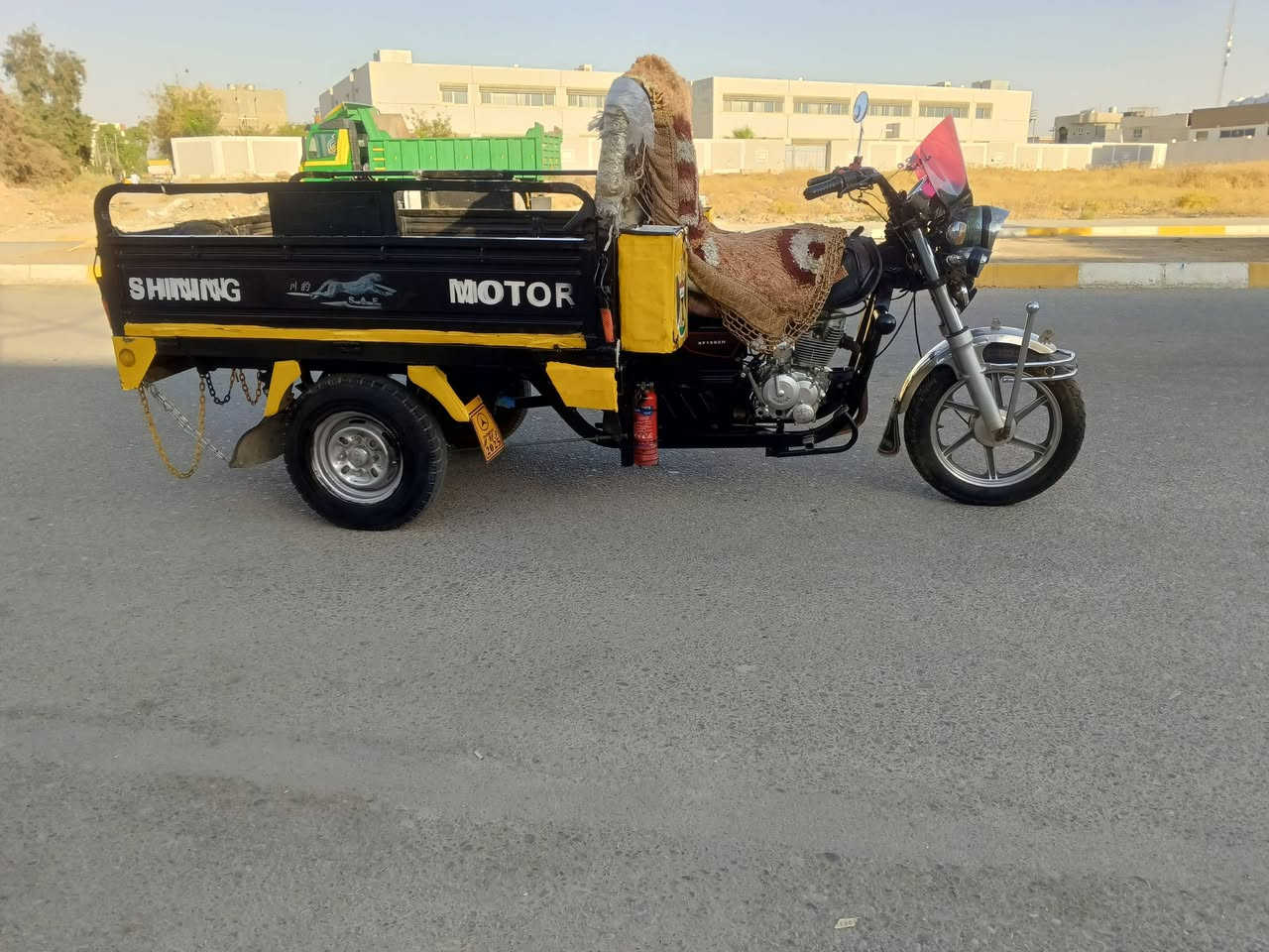 سلام عليكم شباب عندي هاي ستوت لابيع موديل 19 محرك ربع 24 ركبه طاكه فول نضاف كوله بل شرط سعر مليون 300وبي مجال بس شراي يخابرني ‏‪***********‬‏
