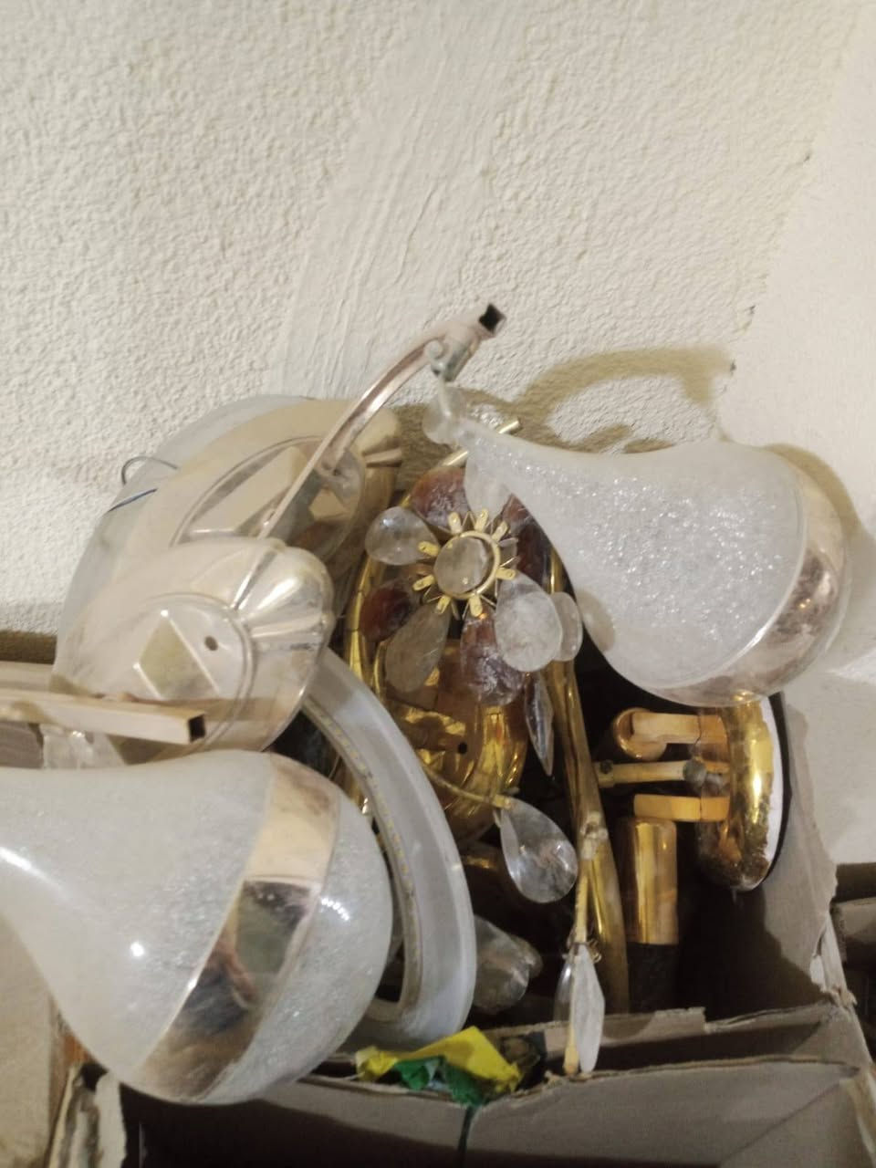 غراض مستعمله شرط الفحص
كله شغال للبيع  / اتصال  ***********
