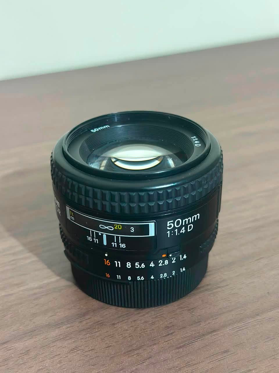 السلام عليكم
كاميرا نيكون d7200 
مع العدسة 
800 الف
عدسة بورترية 50mm
سعرها 250
الاسعار نهائية  مكاني بغداد الشعب
او الطالبية توصيل ماعندي
***********
