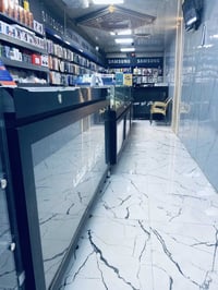 ديكور محل موبايلات • مستعمل نظيف • تكريت شارع الاطباء