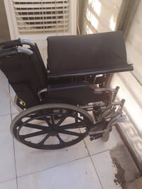للبيع قفلهن 75الف الإتصال 07782378602