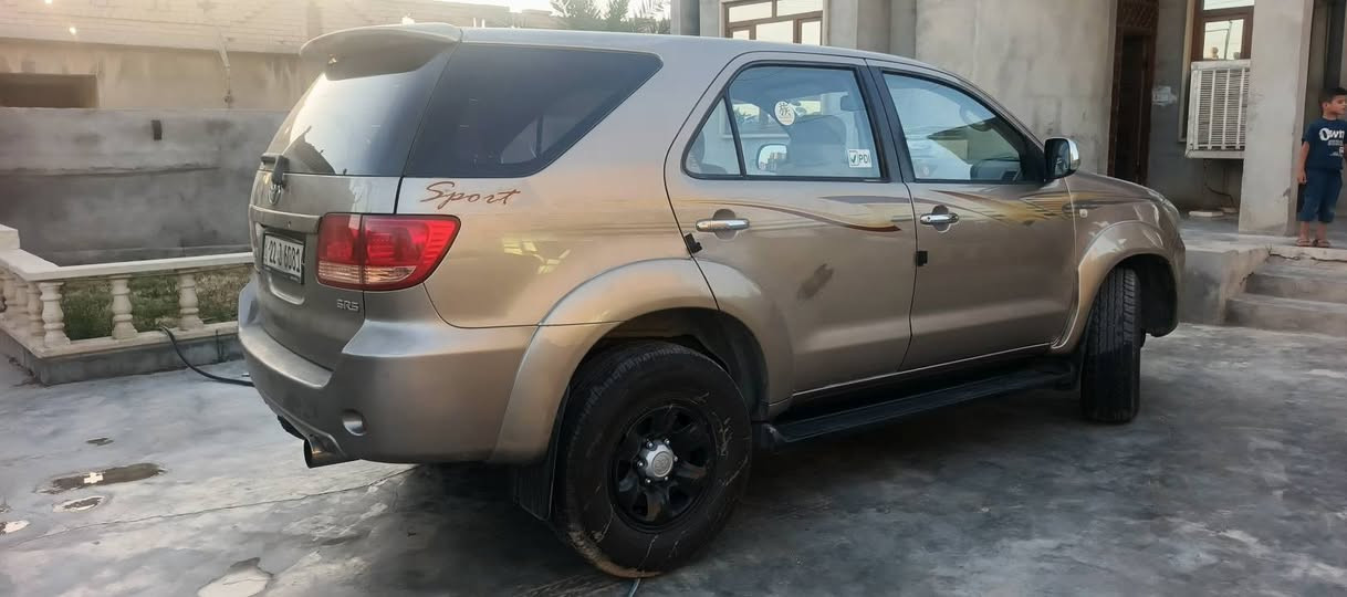 فور شنل رقم اربيل موديل ٢٠٠٨ محرك مامفتوح بيع ومراوس چارچر سورنتو ٦ 
بيها رش بالباب خلف النفر واضح بصوره السياره جاهزه حداديه تاير ادامه سيرفس كامل نوزل فيتم بم تبريد رقم  1 مكان السياره صلاح الدين الشرقاط السعر١٣٨ بيها مجال***********
