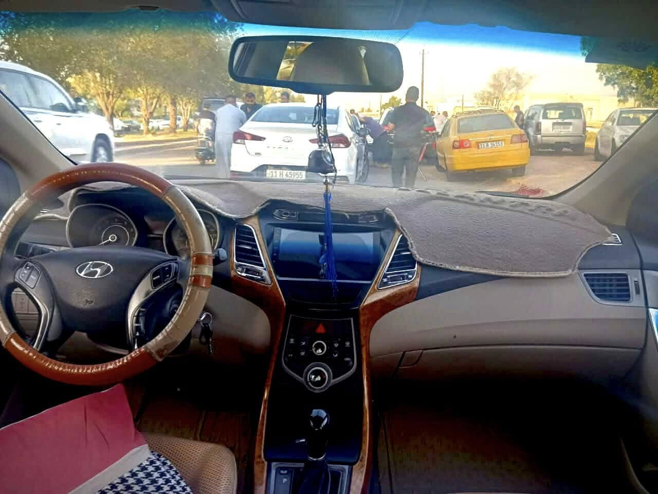 النترا خليجي للبيع 2015 مكينة 1800 رقم بغداد سيارة نظيفة  بيه فقط جراد بالبنيد السعر 115 وبيه مجال 
العنوان : بغداد 
للاستفسار : ***********
