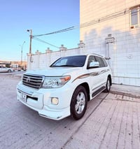 لاندكروز GXR • ٢٠١٣ • مكينة V8