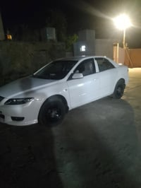 زوم6 • ٢٠٠٣ • شاشة وكاميرا