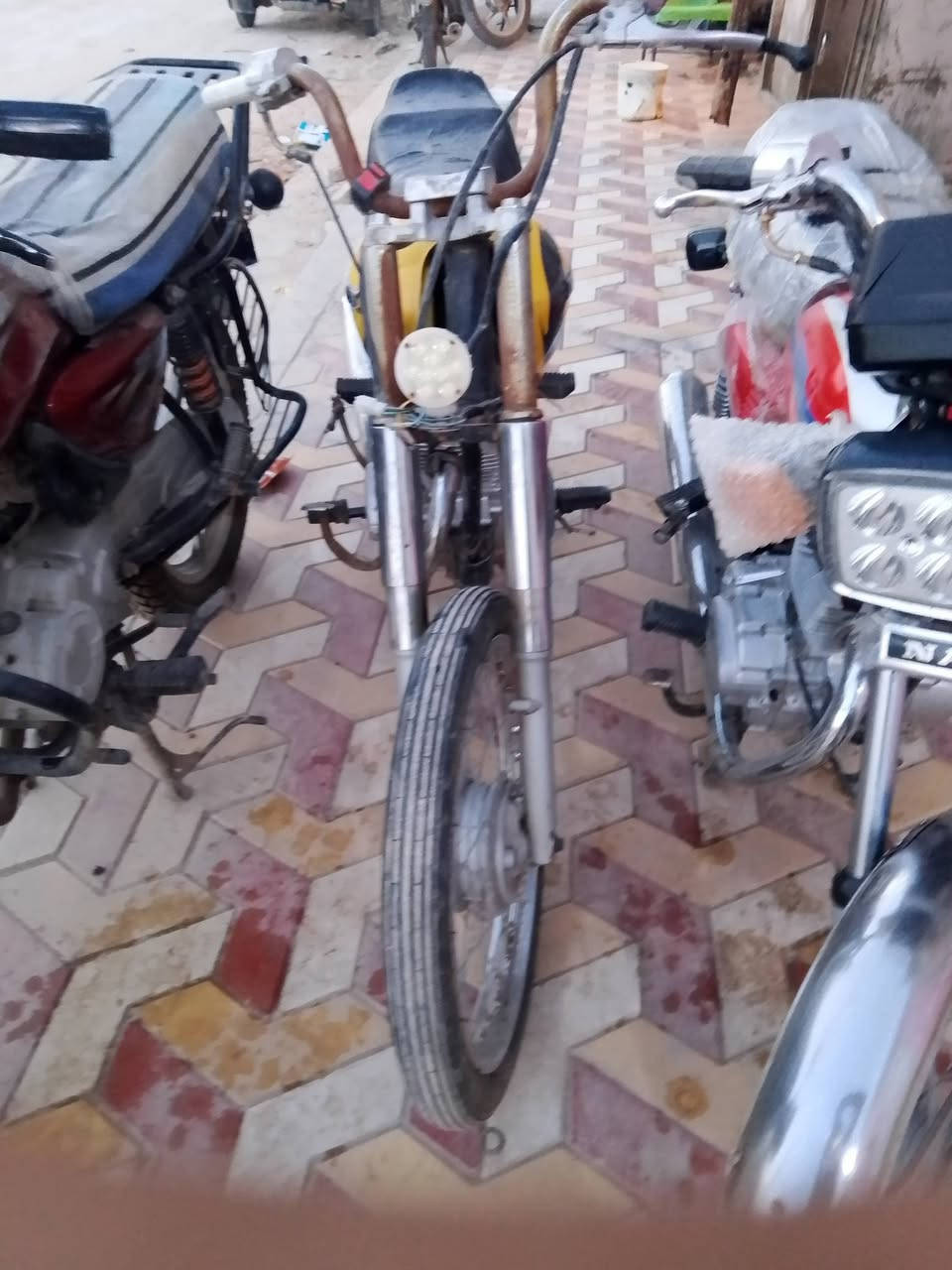 سلام عليكم هاي دراجات للبيع كلمن وسعره
لسعر خاص


**إذا كنت صاحب هذا الإعلان وتريد حذفه لأي سبب، رجاءا أرسل رسالة إلى الدعم الفني**