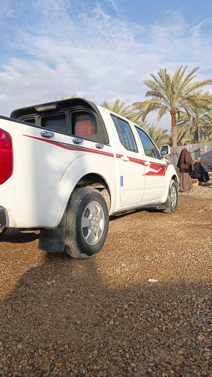 نيفاره موديل 2014للبيع كير اوتوماتيك السعر 110وبيها مجال للاستفسار ***********
