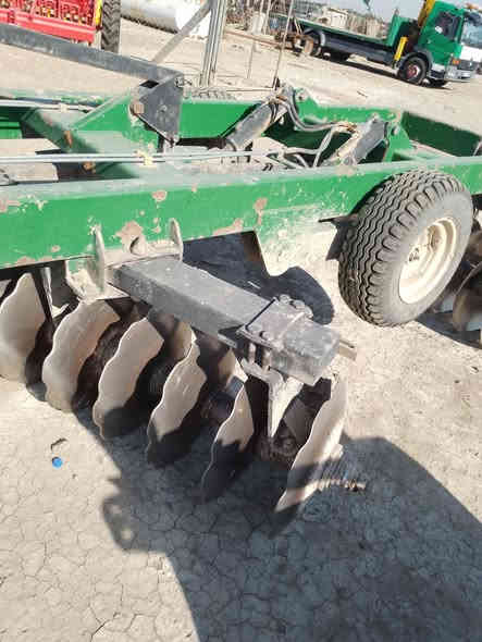 سلام عليكم دسك للبيع حجم 24 البلير مكفول  دبل جك جاهز الكراب العنوان واسط العزيزيه ***********
