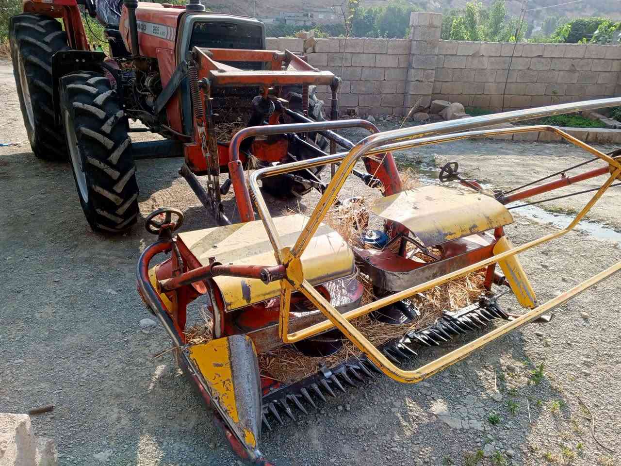 بۆفرۆشتن خەرمانکوتو دەراسەی پئشی تراکتۆر بۆنیو هۆڵندیو فۆڕگسنو عەنەتەریش دەبئت
نرخی خەرمانکوتەکە 12گەڵا نرخی دەراسەکەش 17گەڵا هەردوکی مەزبوتە***********
