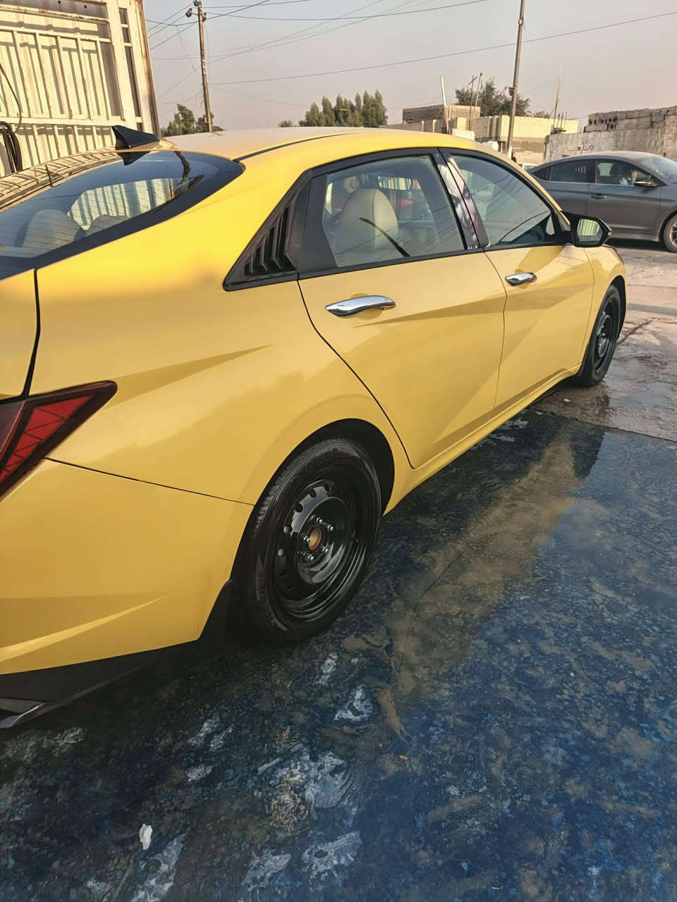 السلام عليكم الانترا 2022 وارد امريكي حادث كما موضح بلمنشور بدون ايرباك بصمة تشغيل بصمة أبواب اشاير ترحيب توقف ذاتي رادارات تحكمات كامرة دوارة مكينة وكير كفالة ماشية 83 ألف ميل
السعر 150 وبيها مجال مكاني المدينة 
***********
