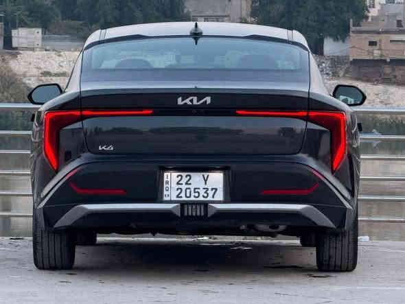 لون نفطي نفطي كيا  k4 ترقيم اربيل جديد  موديل 2025 مواصفات EX
حادثه جاملغ+بنيد+بابً

شاشه كبيره/شاحن وايرليش/كامره/ويل كب بلاك/قياده اليه/اوتو هولد/لدات امامي/لد خلفي/تحكمات مقود/رادار امامي/رادار جانبي/اوتو بريك امامي/

عنوان بغداد الكاظميه

للتواصل والاستفسار : ***********

https://chat.whatsapp.com/F0AZNSEhNHZ0iRUvxqoRML

✅🛜كروب بيع وشراء سياراتي ع وتس اب

 https://www.facebook.com/share/1skxmdrAsyh2JRAK/?mibextid=K35XfP

كروبي ع الفيس جهاد لبيع سيارات
