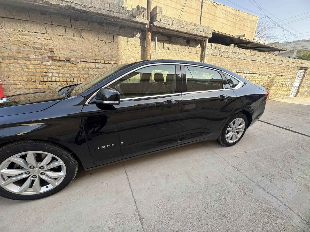 امبالا 2017 ماشية 111 ميل السنوية جديدة باسمي محرك 6 سلندر قطعتين صبغ جاملغ السائق والجاملغ الخلفي اضافة 4 قطع كلير امريكا السيارة صارلها ثلاث سنين عندي ومال جناي يعني معتني بيها اهوايه من كل النواحي محرك وكير بلادي بشرط بدون اي نواقص سعرها 120 وهذا رقمي ***********
الجاد بالشراء يخابر ويتدلل ويشلع عيوني 
والي مايعجبه يكدر يتجاوز الموضوع بالصلاة على محمد وال محمد  
🌹🌹🌹🌹🌹🌹🌹🌹🌹🌹🌹🌹🌹
