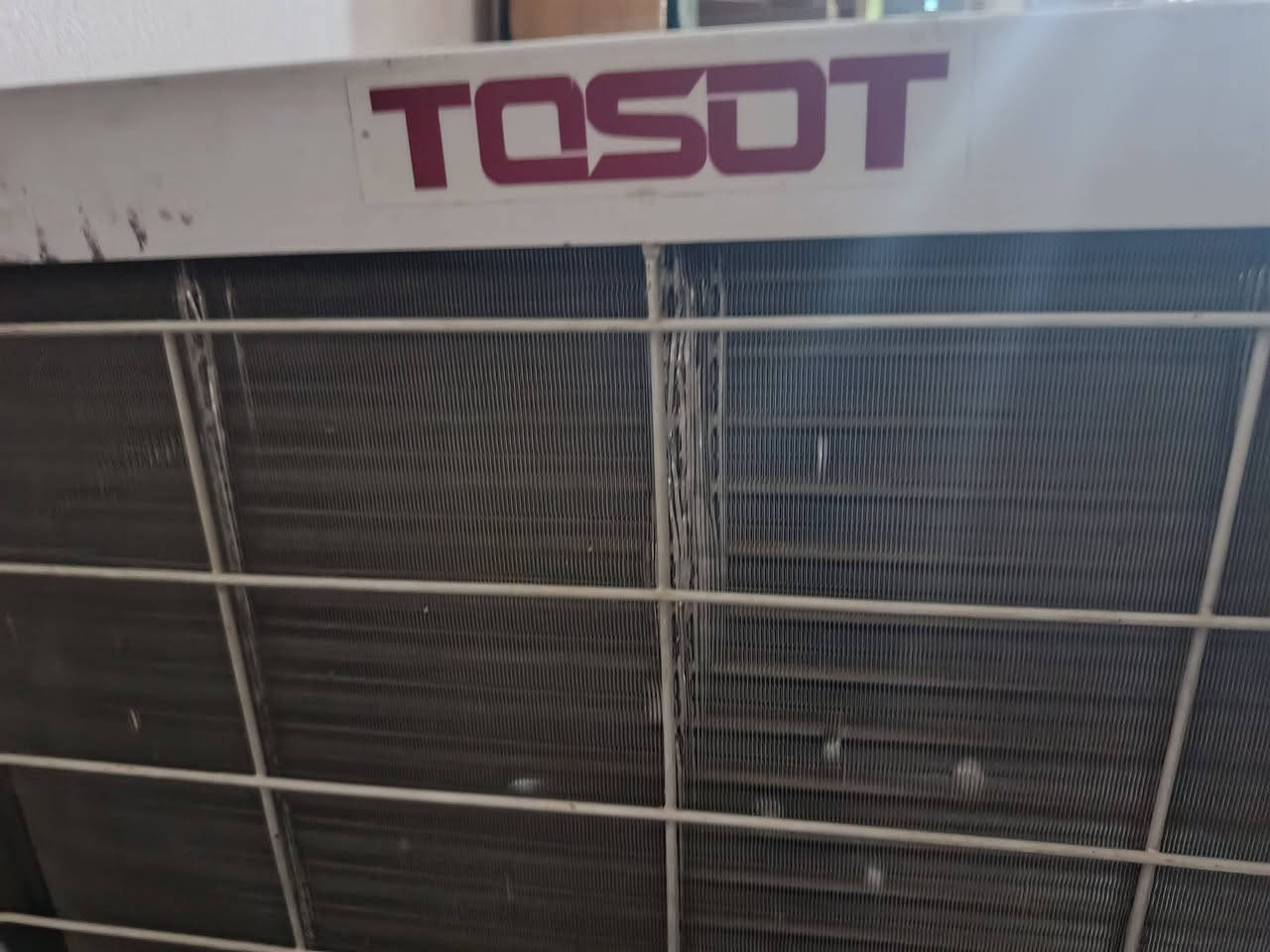 للبيع مكيف جديد واتساب *********** عنوان شارع  ٦٠
