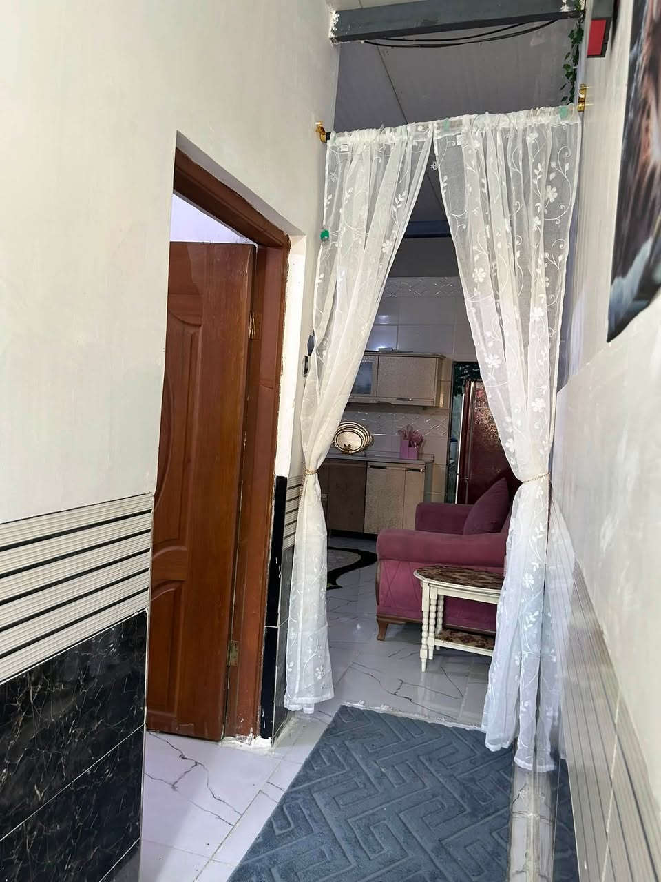 إسلام عليكم بيت تجاوز للبيع بالتراث قرب تقاطع الدرويش السيديه شارع الربيعي سعره ٢١مساحته ١١٠ رقم الهاتف ***********البيت لا علي ازاله ولا اي شي تجي انته وتسئل بنفسك لين اكثر الناس تخاف من هل بس احب أطمنك انو ماكو ازاله تجي وتسئل
