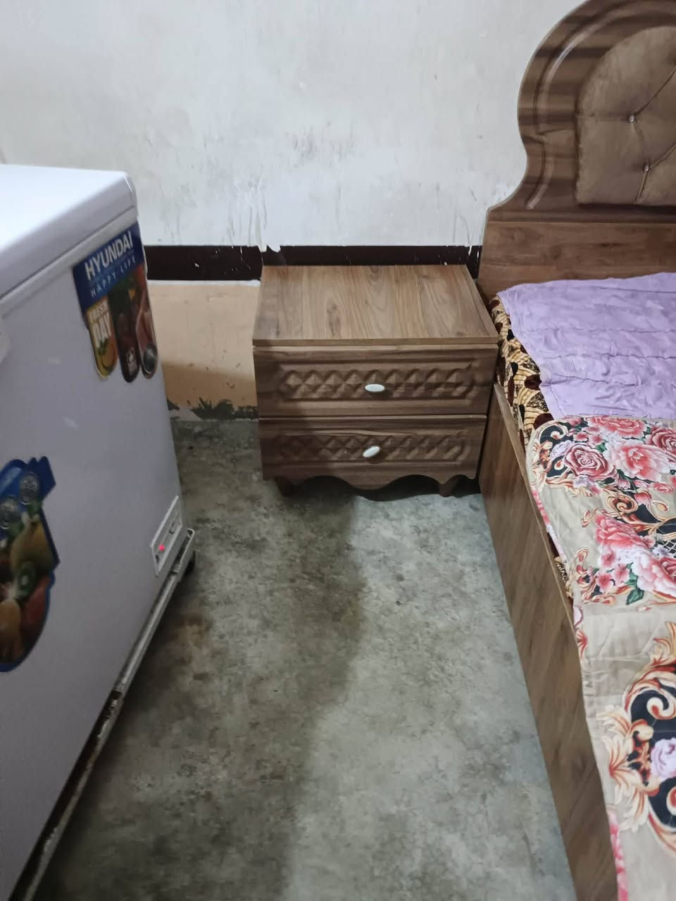 سلام عليكم عندي غرفت نوم البيع سعرها 650الف رقمي ***********
