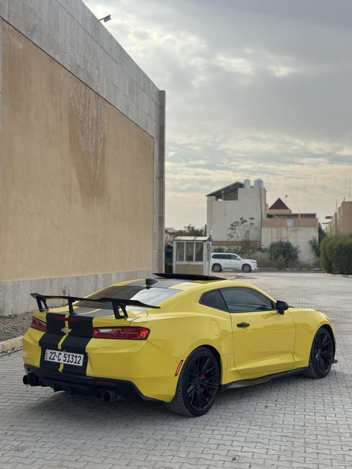 للبيع شوفرليت كمارو2016  
محرك 6 سلندر 3600
حادثه جاملغ طرف بنيد 
رقم اربيل هزه ورقم جديد تحويل مباشر 
كير محرك صدر بشرط لوك 
تراي كلش حلو 

#مواصفات 
بصمه 
سلايت روف 
رادر جانبي خلفي 
شفتات ستيران 
تشغيل عن بعد 
شاشه 
داخل جلد  
كامره خلفيه دواره 
بك لايتات LED 
صوت رهيب كلش حلوو 🙋 بلادي 
لايت زنون 
وياله قياس 20 
فول الفول شنو البالك بيها 

#مكان سياره النجف 📍

للاستفسار وتفاصيل
رقمي *********** السعر 125 بيه مجال
