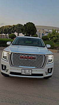 ‏GMC YUKON DENALI 2023 وكالة المنصور كفالة عامة عدا  ربع الجامغ لامامي...