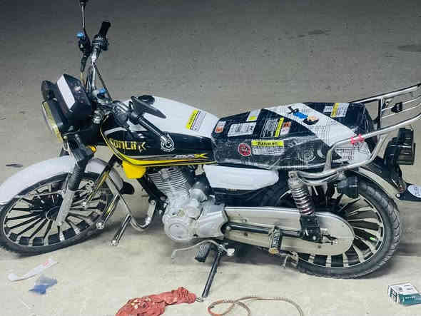 لبيع تفصل على رقم***********اني مكلف نشر لحد يرسلني
