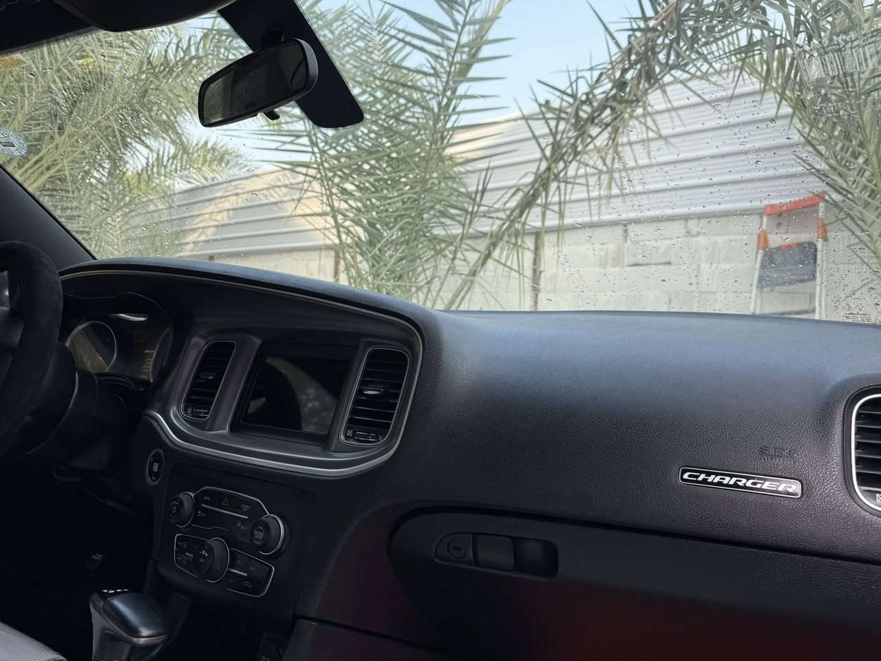 للبيع – دودج جارجر خليجي 2019 (وكالة هارلم)
 • كفالة من الضربة والصبغ
 • بارد بسيط جدًا فقط
 • بيها رصوعار خفيفة وخسفة بالباب
 • الممشى: 48 ميل (شبه الزيرو)
 • رقم أربيل – السيارة باسمي
 • الرقم جديد
مكان السيارة البصرة 

📞 للاستفسار: ***********
💰 السعر: 265 ورقة
