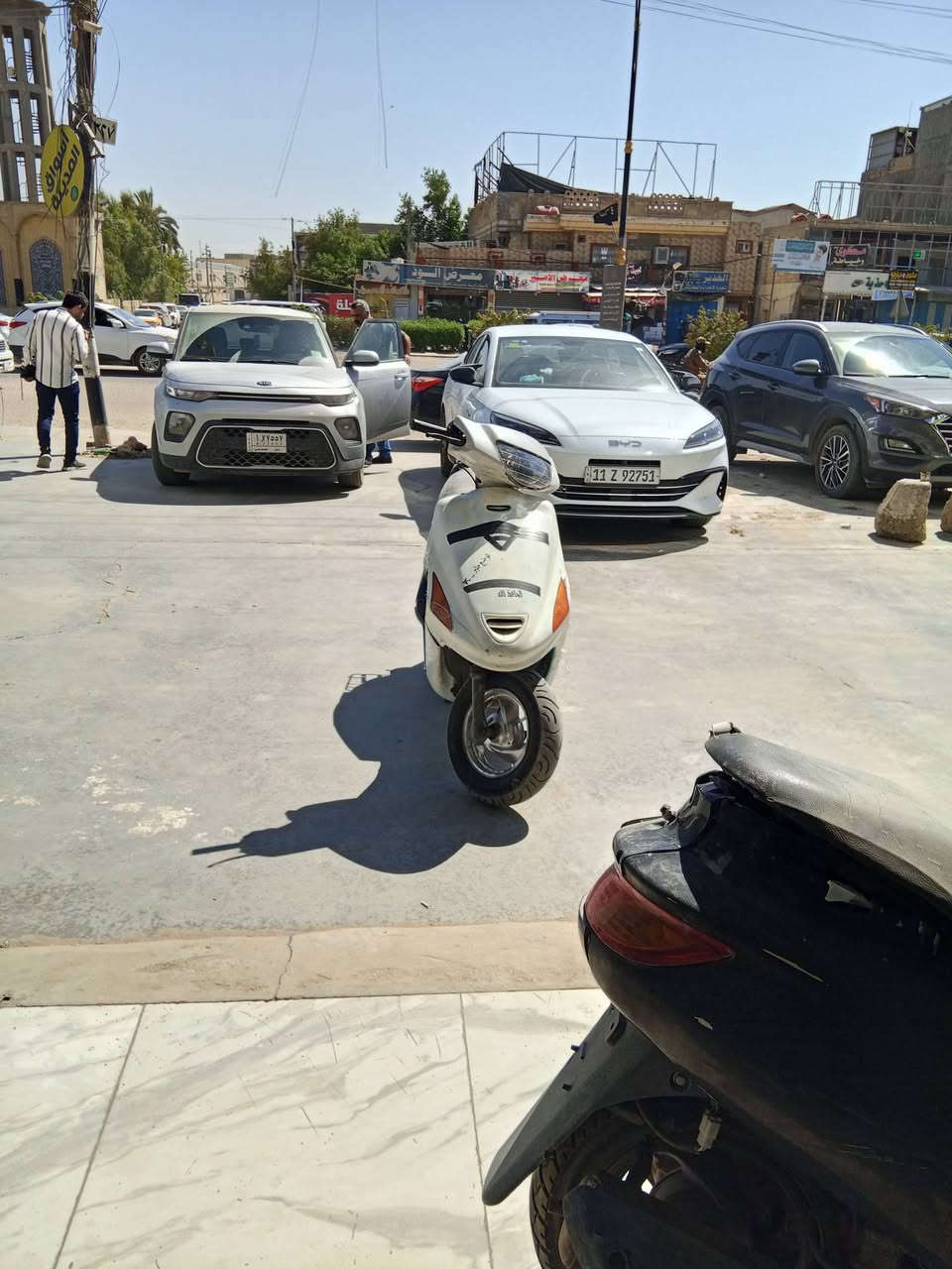 السلام عليكم
دراجة فراشة للبيع الدراجة نضيفة شلعة معدل محرك اخرس كهربائيات يرادلهة باتري وترتيب  بريكات بالمكان امامي وخلفي 
مكانهة حلة مركز 
السعر 275 وبيهة مجال بسيط.


**إذا كنت صاحب هذا الإعلان وتريد حذفه لأي سبب، رجاءا أرسل رسالة إلى الدعم الفني**