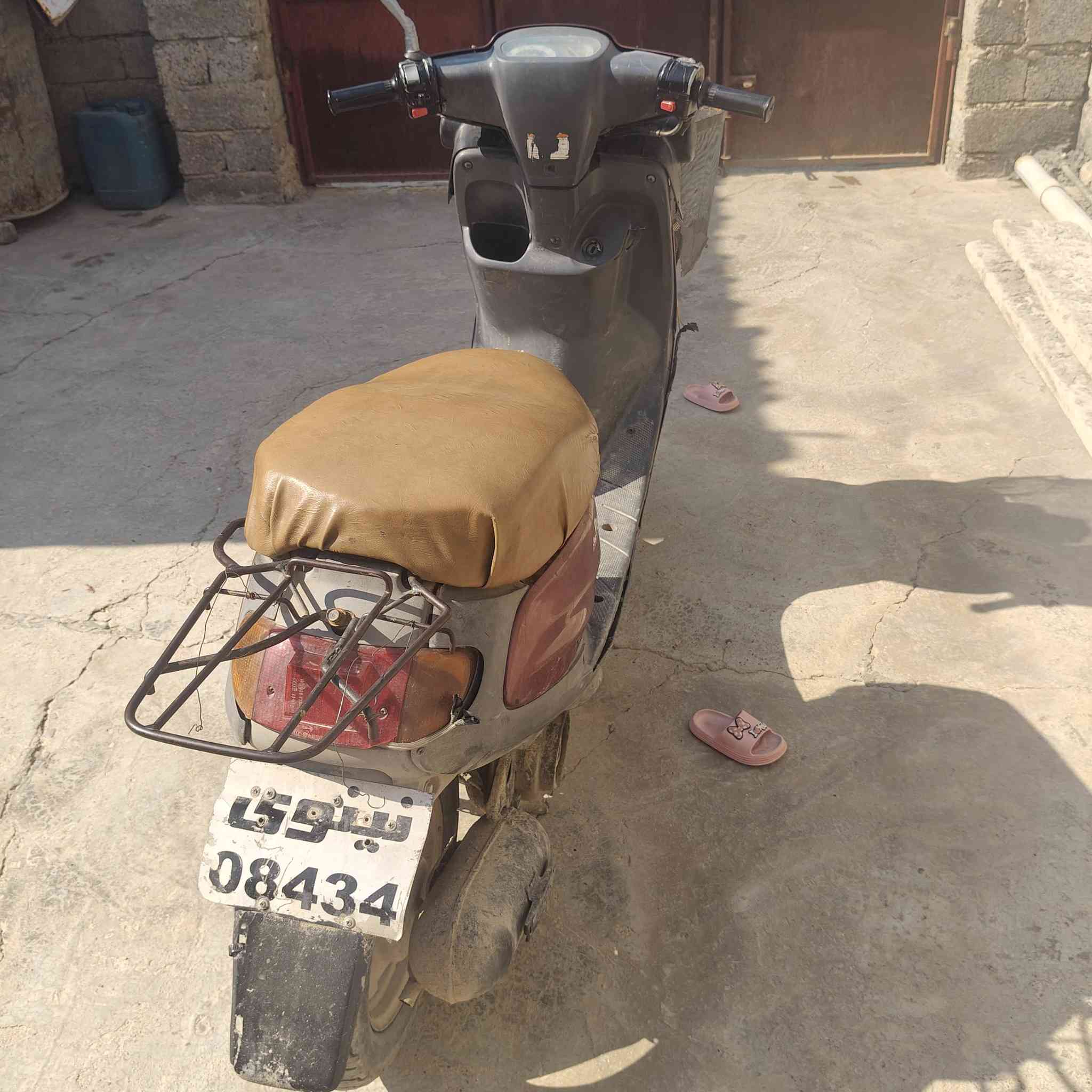 سلام عليكم ماطور للبيع نفخ محرك شرط شاصي شرط هورن وايرمنيه شغاله السعر 200 بي مجال حك الجيه *********** بي واتساب
