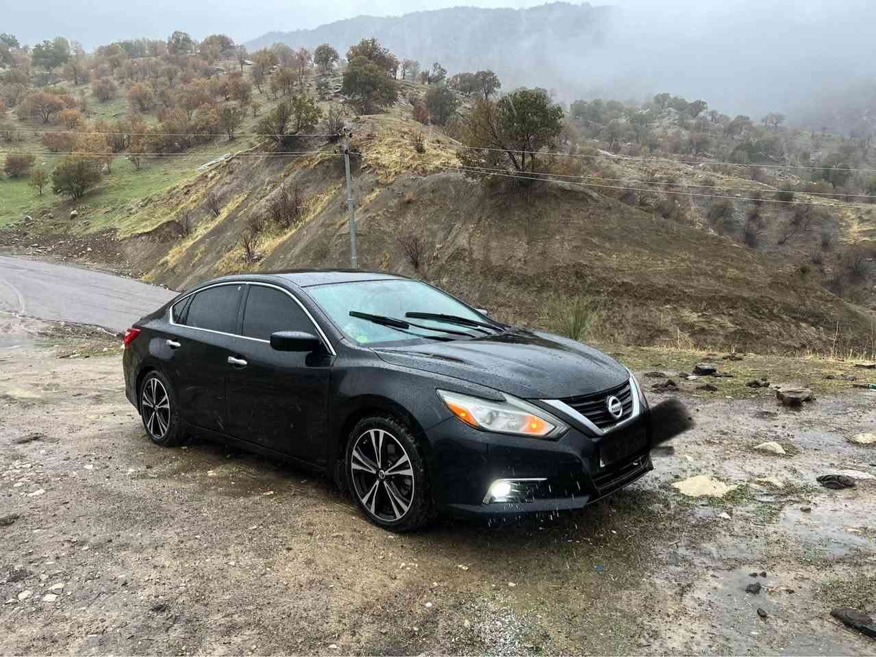 ئالتيما مؤديل ٢٠١٧
مواسه فا ت  س 
كيرو مه كينه و ته قه و ره قه به شرت 
سه نه وى تازه يه 
بؤياخ  يه ك پارجه و په ليكي بؤ ياخه 
به شرتى كيرو مه كينه 
زم ***********
***********
نرخ ١١٥ كه ميك مه جال دار بنديهكان, السليمانية
