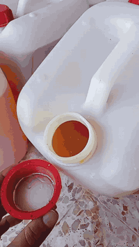 سلام عليكم ...🧡
زاهي درجه اولى 20 لتره بسعر بس 13 الف 🔥🔥
و🔥التوصيل مجااااني 🔥🔥ي نعم التوصيل مجاااني🔥 الكميه محدوده  ضمانك رغوه وعطر وثخن وتدلل
*********** للطلب
