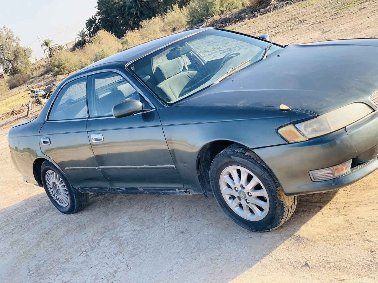 السلام عليكم 
مارك مديل 1995
رقمه ذي قار بأسمي تحويل مباشر سنويه لغاية 2028
تخم تاير  حداديه مكينه  كير 
العنوان ذي قار قضاء الغراف
السعر $44 
الاتصال ***********
