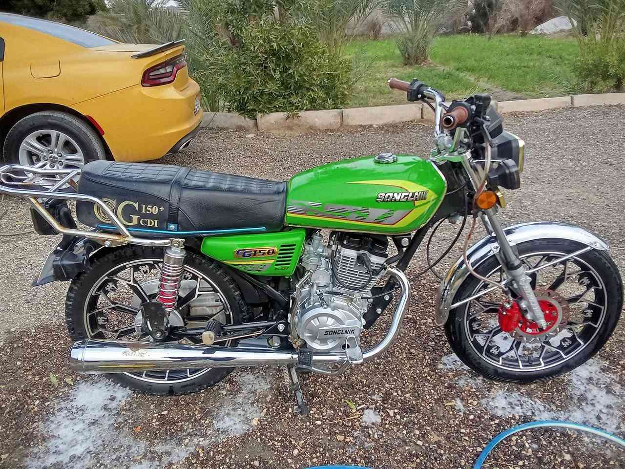 دراجة البيع سيفان موديل ٢٥ مكفوله كفاله عامه أوراق كامله الدراجه جديده وحلو مكينه ٢٠٠ وشرط انضف من الصوره كهربائيات كله شغاله بصمه عن بعد جهاز انذار شرط انضف من الصوره السعر ٧٥٠ وبيه مجال الشراي يتصل وبيه خير ويدلل ***********
