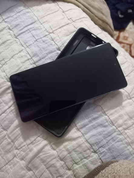 📱 Infinix GT 20 Pro – للبيع بحالة ممتازة جداً
✨ السعر: 300 ألف فقط
📍 المكان: بغداد / الخطيب
الهاتف نظيف مثل الجديد، استخدام خفيف، ويا كارتونته الأصلية 🌟
🔹 المعالج: MediaTek Dimensity 8200 Ultimate
🔹 الرام: 12GB+12GB
🔹 الذاكرة: 256GB
🔹 الشاشة:
6.78 إنش
AMOLED
144Hz فريم عالي
🔹 الكاميرات:
الخلفية: 108MP أساسية
الأمامية: 32MP
🔹 البطارية: 5000mAh
🔹 الشحن: سريع 45W
🔹 نظام أندرويد 14
🔹 تصميم جيمنغ قوي وإضاءة خلفية RGB
الهاتف جاهز للفحص السعر 300 ألف
***********
ببجي 120 فريم
