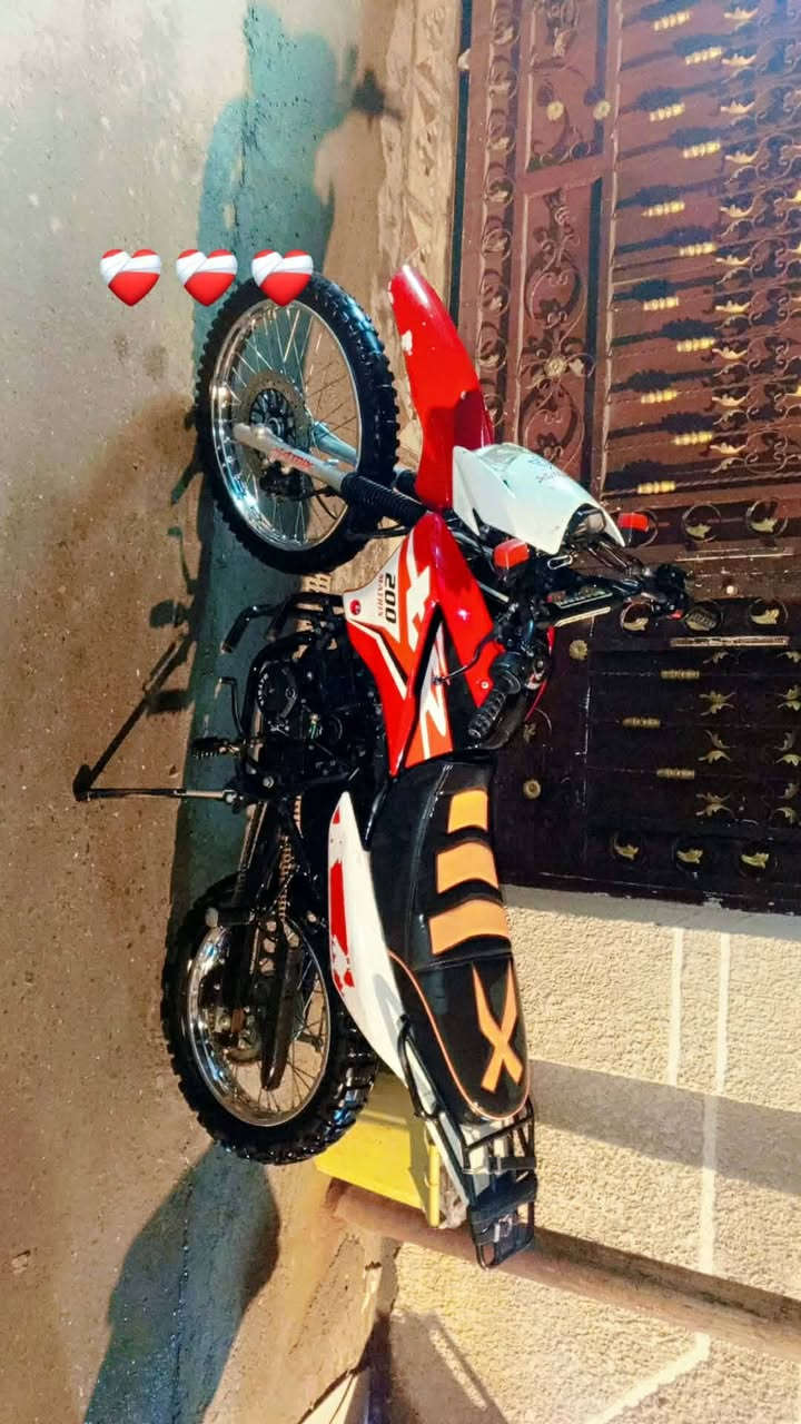 سلام عليكم دراجة لبيع او مراوس دراجة كاملة نقصهة اوراق موديل ٢١ فقط مكاني خان بني سعد شراي يتصل او يدخل خاص  0774 406 8590
