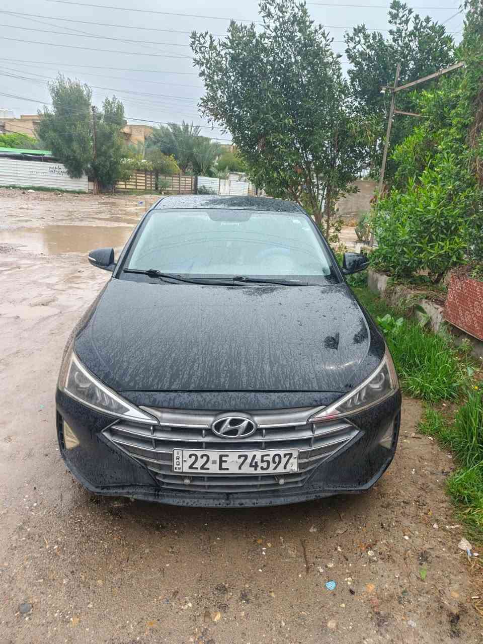 🚗 للبيع — هونداي النترا 2020  
🔹 اللون: أسود  
🔹 رقم الألواح: أربيل  
🔹 وارد: أمريكي  
🔹 حادث: جانبي فقط (مرفق بالصور)  
🔹 لا يوجد حادث داخل العراق  
🔹كير AT المرغوب 
🔹ماشية 100 km 
السيارة باسمي وتحويل مباشر 

💰 السعر: 130 ورقة وقابل للمفاوضة  
📍 السيارة نظيفة واستخدام منزلي
الموقع شهداء البياع 

للاستفسار الخاص مفتوح


**إذا كنت صاحب هذا الإعلان وتريد حذفه لأي سبب، رجاءا أرسل رسالة إلى الدعم الفني**