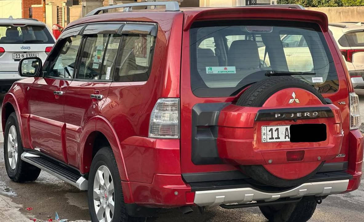 السلام عليكم عندي مسيبوشي باجيرو 2010 خليجي مكفوله كفاله ماعده البنيد فقط اثر جراد فقط بدون اي ضرر السياره محرك وكير مكفولات حجم المحرك 6اسلندر شرط ممفتوح بيه برغي من الشركه مواصفات السياره سلايت شغال 7راكب 3قطع تبريد شاشه جبيره تحكم ستيرن جهتين مرايات شفط اشاير مري دواخل عسلي+صاج فورويل شغال حساسات خلفيه 5ويلكب زراك لايت وبعد بيها اهواي مواصفات مذاكرهن السياره تبريد❄ حداديه وباتري وتخم تاير وكهربايات كلها كفاله عامه السياره جديده وممتعوبه الكلمه ماشيه 147KMحقيقي قابل الزياده السياره رقمه بغداد الدولي وباسمي شخصيأ شرط التحويل السعر132 وبيها مجال الطيبين استفسار علئ هذا الرقم *********** ملاحظة مكان السياره بغداد الدوره بغداد, العراق
