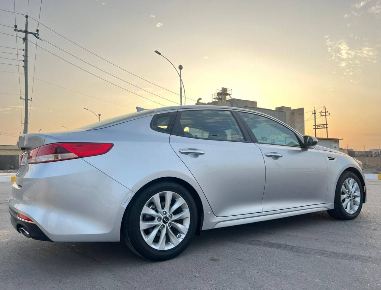 ياالله
السلام عليكم ورحمة الله وبركاته 
كيا اوبتيما موديل 2018 رقم بغداد تحويل ثاني يوم مشروع وطني. وارد امريكي حادثه بنيد مبدل فقط والباقي مكفول من البارد والشخوط والصبغ 
مكينة 2400 مامفتوحة شرط ماشيه 60 الف 
مواصفات .- رادار جانبي انضمة قياده تحكم ستيرن شاشه ترحيب اشاير بلمري شاشه تدعم نضام كار بلي كامره دواره كشن كهربائي ويل كب حجم 17 حساس ويل كب دسك امامي خلفي يدات نيكل منضومة غاز منافذ usb - uax سبير وعدة مع تخم تاير  - سـعر153 وبيهه مجال 
مكان سياره ناصرية مركز للاستفسار اكثر اتصل وبيك خير وتدلل 
***********
