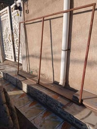 قطعة حديد جاهزه موجود قياست طول وعرض   وتس ٠٧٧٣٠٦٥٦٧٤٠