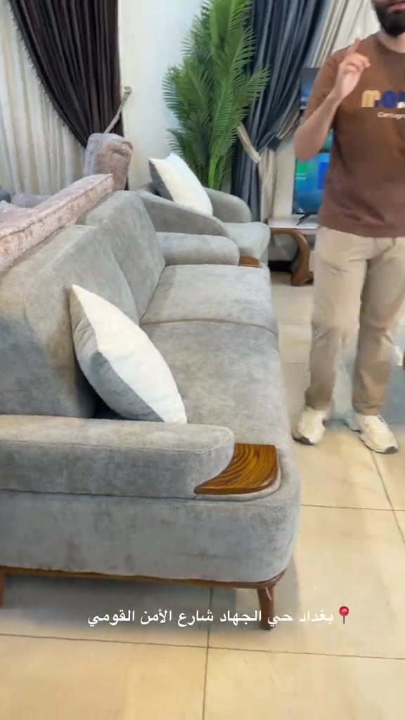 ✨ تخم طبله – فخامة التفاصيل   إذا تدور على الراحة + الشكل الراقي، هذا التخم هو الاختيار الصح 👌 🛋️ 10 مقاعد بتصميم أنيق يملأ المكان هيبة 🪵 خشب قوي ومتين يضمن استخدام طويل 🧵 خياطة مرتبة وتشطيب يلفت النظر 🎨 ألوان وقماش حسب ذوقك 100% 🔄 قابل للتغيير بالحجم والتفصيل حسب الطلب 🛡️ ضمان 5 سنوات على الجودة مناسب للصالات الكبيرة ويعطي لمسة فخمة لكل بيت ✨ راحة، متانة، وأناقة… كلها بمكان واحد 💯


**إذا كنت صاحب هذا الإعلان وتريد حذفه لأي سبب، رجاءا أرسل رسالة إلى الدعم الفني**