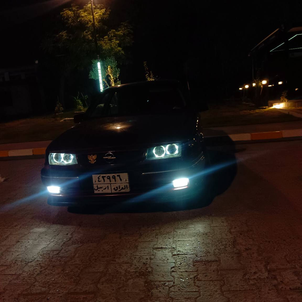 ڤیکترا مۆدێل 93. عام سبوغ بۆ جوانی. گێڕ مەکینە بەشەرت. مەکینە 20گێڕ عادی ویل 95تایەی تازەیە. ناو فۆڕمیکا. ABS. کامل بەشەرت ئیفرۆ ی ئەوڕوبی لەسەر کەپس بەس بەدەنەی گۆڕاوە. نامە بنێرن *********** أربيل, العراق
