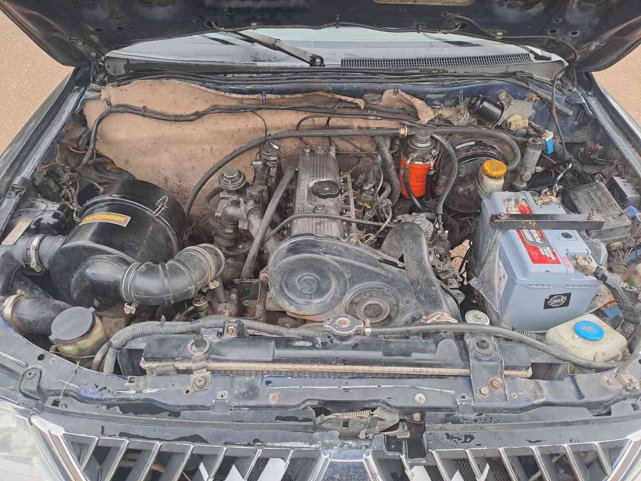 پیکاب مستەربۆشی دەبڵ ئەکسل مۆدێل 2003
ئاڕمی پلاستیکی سلێمانی بەشەرتی ئاڕمو ئەوەلیات و غەرامەوە چوارتایەی تازەیە
گێڕومەکینەو دەبڵ ئەکسلی بەشەرتە
حیزامە هیچ دەعم و لێدراوی نیە 
شوێن چەمچەماڵ سعری:58گڵا
ژم:***********
ژم:*********** شمشمل, السليمانية
