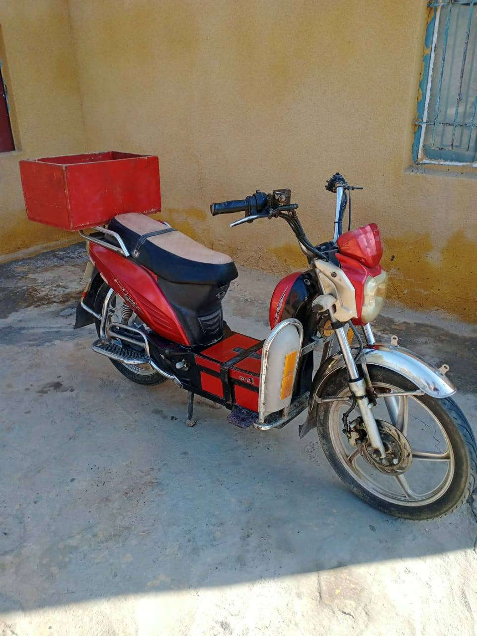 سلام عليكم دراجه شحن البيع سعر 400وبيه مجال مكاني بغداد مشاهدة ***********
