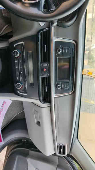 كيا اوبتيما موديل ٢٠١٦  Ex ماشية ١٣٣ سياره حادثها بس قبق جنطه وامبدل اصلي والدعاميه هم اصلي وانصبغهن سعرها ١٣٣ ورقه وبيها مجال شويه  للاستفسار اكثر الاتصال  على الرقم  ***********
