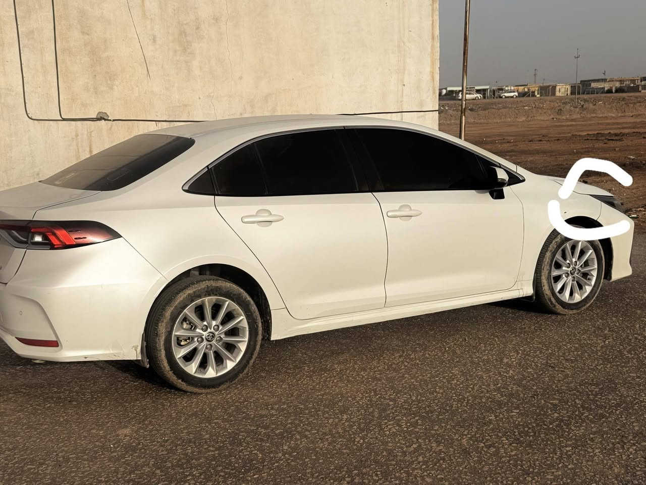 كورلا خليجي ٢١ فول. ما عده الفتحه
وبيها بارد بجاملغ  للتواصل. ***********
