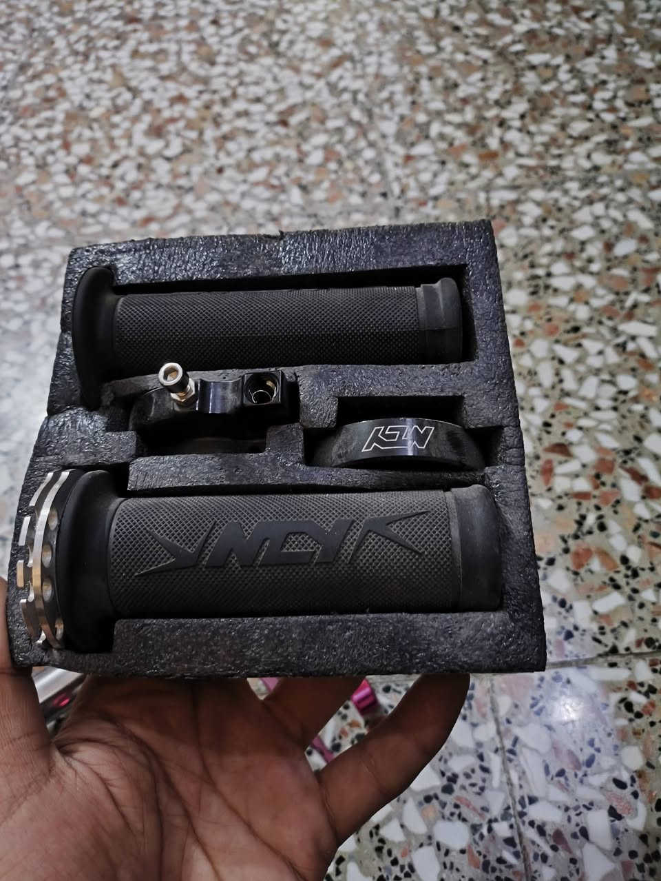 السلام عليكم غراض ماكس عدلة للبيع كور 4ولفات سمارت قباقة TTMRC حجرة 63 ويالة نجمة اصلي نيكل وعضمة ncy مكاني بغداد ناحية الرشيد(ماعندي توصيل)


**إذا كنت صاحب هذا الإعلان وتريد حذفه لأي سبب، رجاءا أرسل رسالة إلى الدعم الفني**