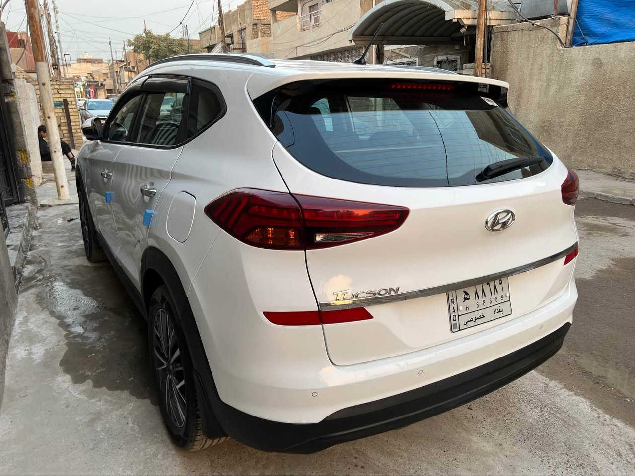 السلام عليكم للبيع توكسان ٢٠١٩ خليجي 
بيها بنيد مصبوغ وبيها بل باب الخلفي شخط 
مكاني بغداد الدوره *********** بغداد, العراق
