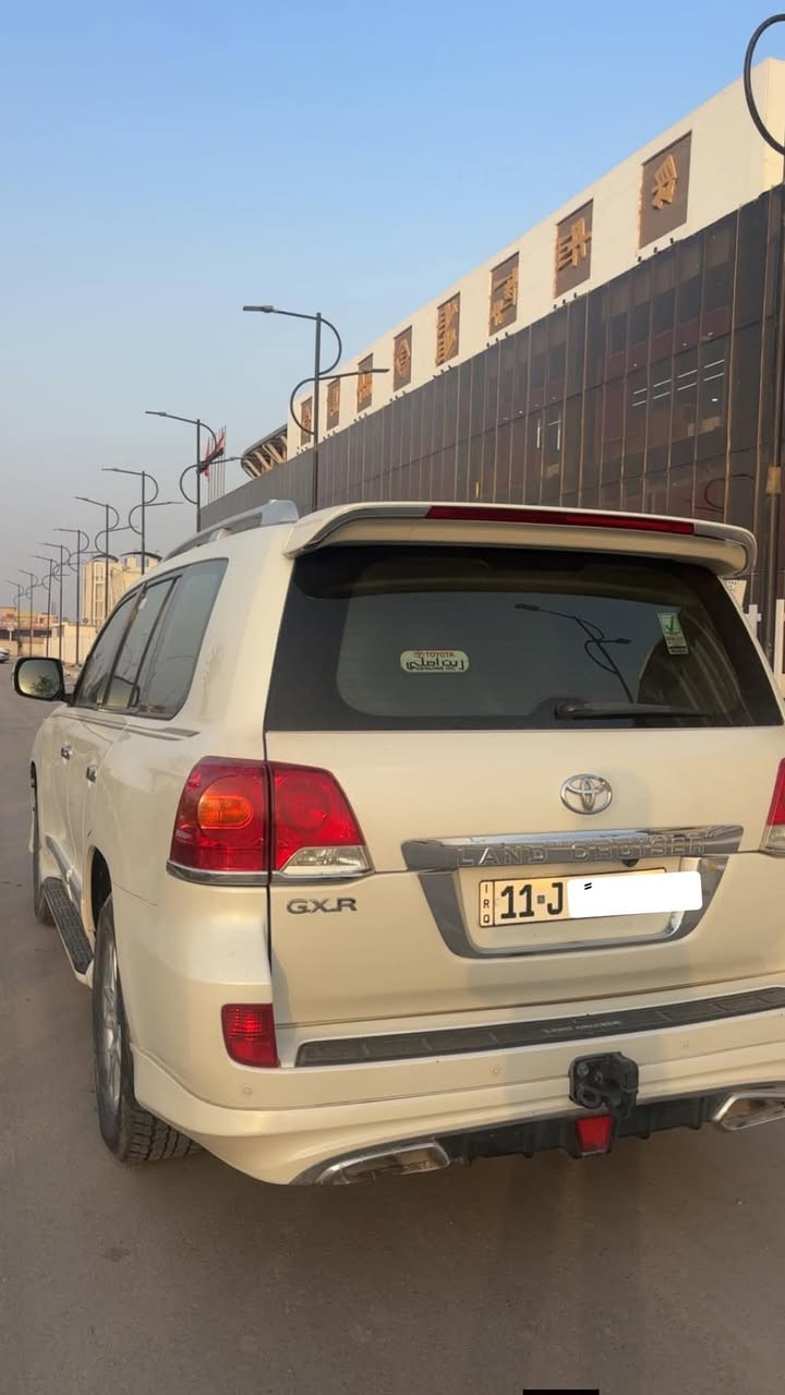 السلام عليكم
لاندكروز 2015 بريمي
محرك ٦ سلندر
كفالة بيها بس بارد قليل بالجنطة
ماشية 242الف
رقمها بغداد السيارة بأسمي
السيارة نظيفة ومحركها ممتاز
ومداريها
المكان ذي قار
للاستفسار خاص


**إذا كنت صاحب هذا الإعلان وتريد حذفه لأي سبب، رجاءا أرسل رسالة إلى الدعم الفني**