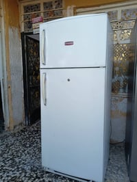 ثلاجه كونكورد نضيف شغاله عفحص قدم 24قدم لسعر 200 07746823851بغداد مدين...