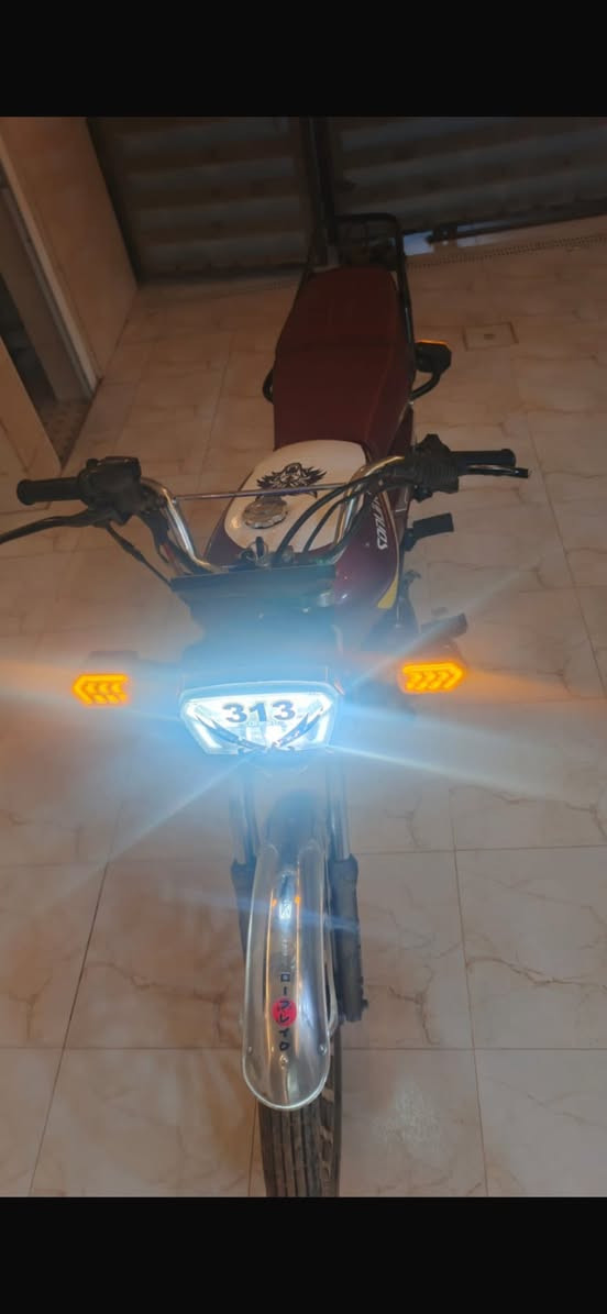 دراجه سيفان للبيع موديل 25
دراجه مكفوله من التاير لتاير 

نضافه فول لون مميز 

دشبول اشاير كلهه شخاله 

مابيه اي نقص 

مكاني ديالى الخالص

***********
